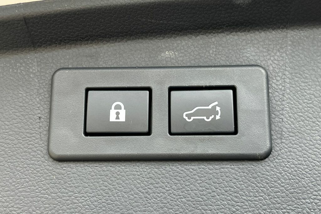 Subaru Outback 2.5I Field Lineartronic Black #40