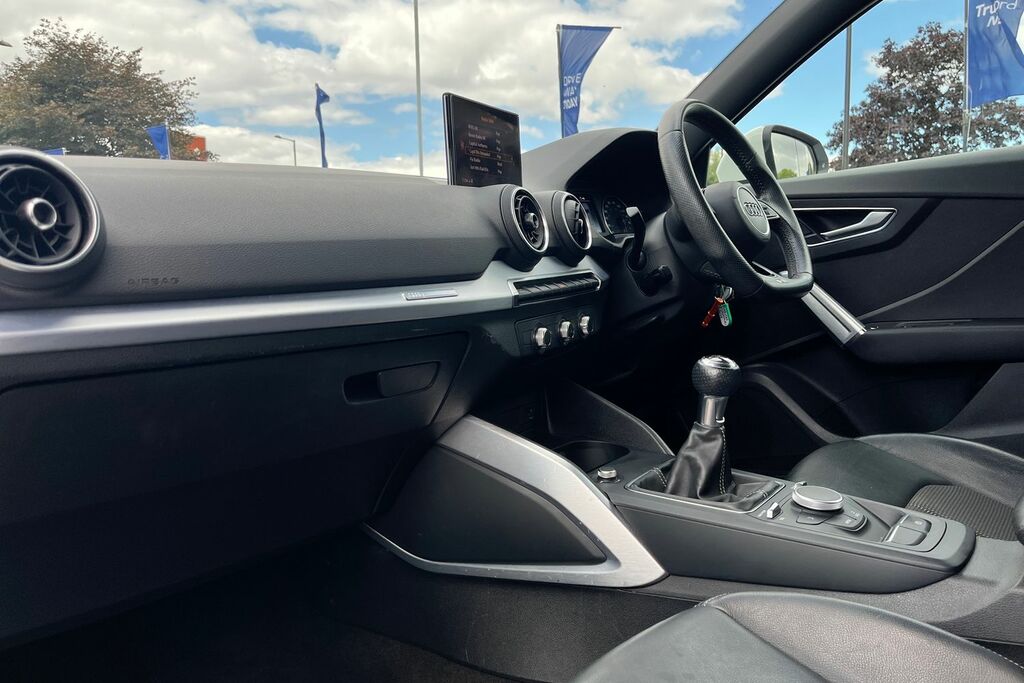 Audi Q2 Audi Q2 S Line 1.4 Tfsi Cylinder On Demand 150 Ps Grey #18