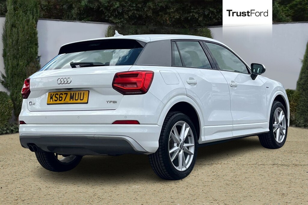 Audi Q2 S Line White #4