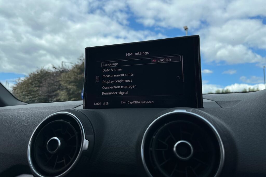 Audi Q2 Audi Q2 S Line 1.4 Tfsi Cylinder On Demand 150 Ps Grey #28