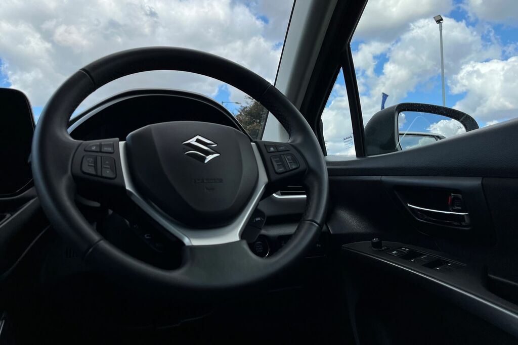 Suzuki S Cross 1.5 Hybrid Motion Ags Black #12