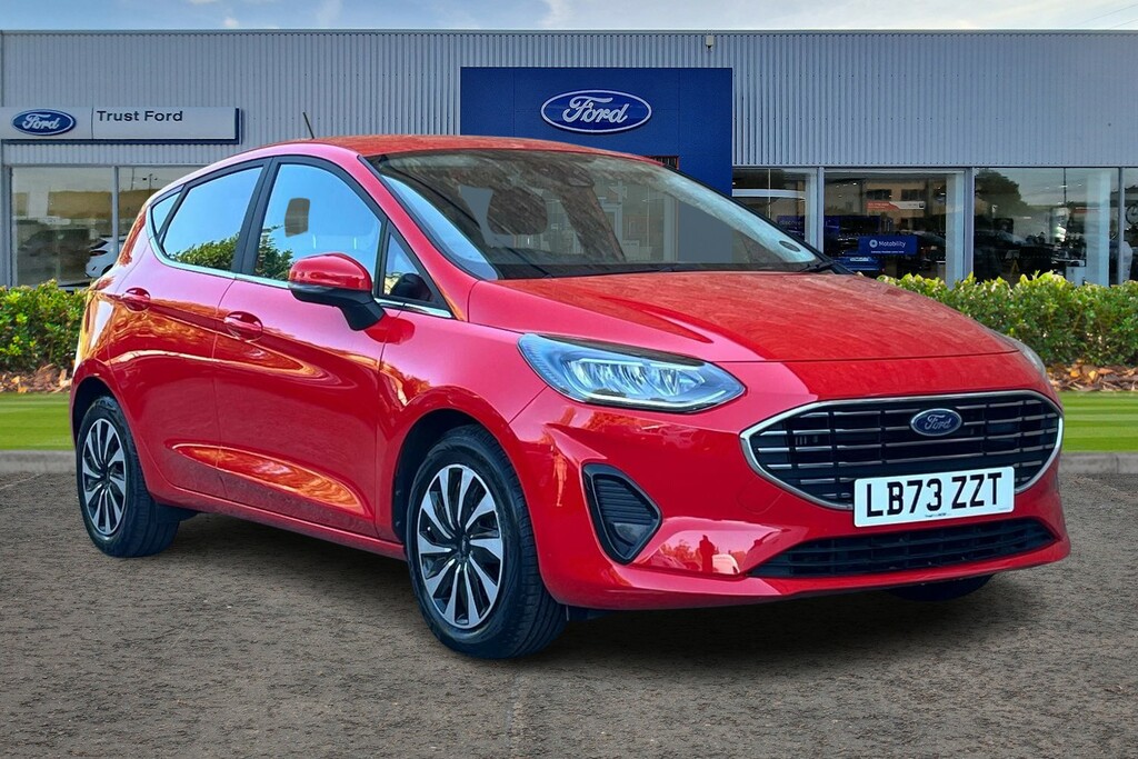 Ford Fiesta Titanium Red