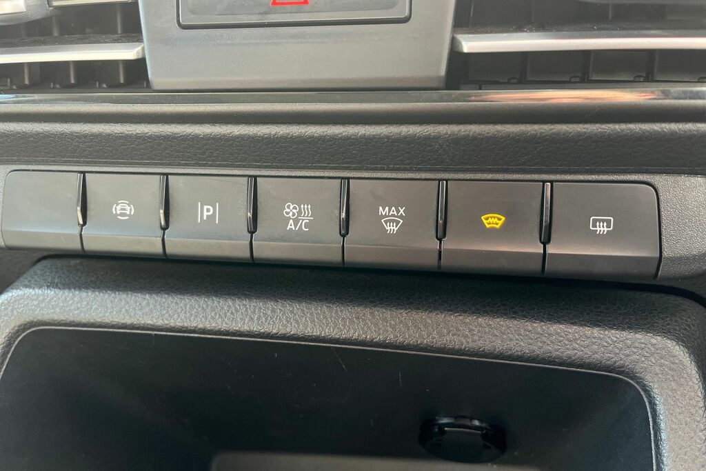 Ford Grand Tourneo Connect 2.0 Ecoblue Active Grey #30