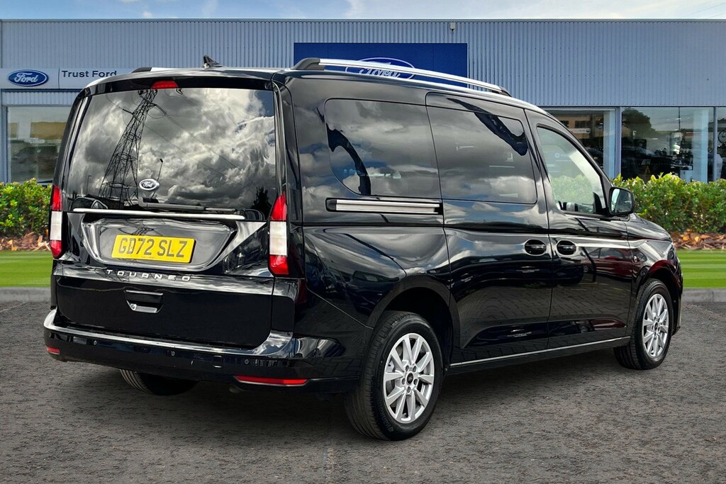 Ford Grand Tourneo Connect 2.0 Ecoblue Titanium Mpv Euro 6 Black #4
