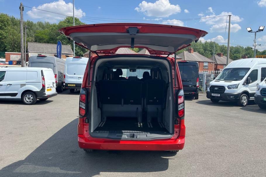 Ford Tourneo Custom 320 Titanium L2 Lwb 8 Seater Minibus Fwd 2.0 Ecobl Red #6
