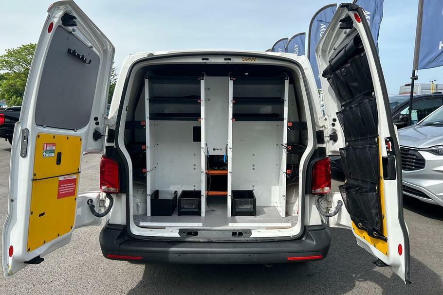Volkswagen Transporter Startline White #6