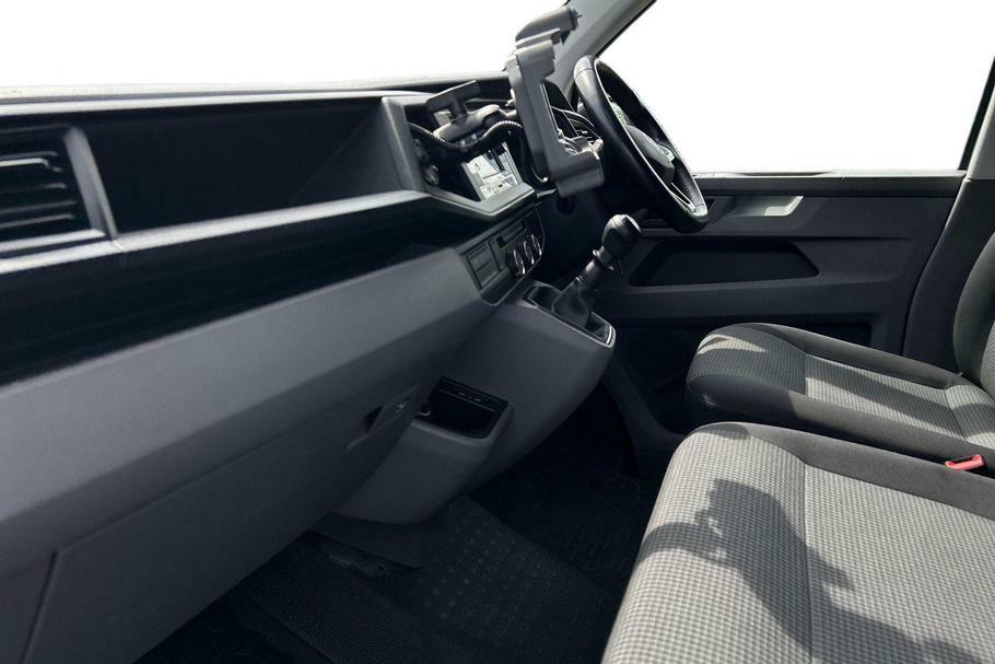 Volkswagen Transporter Startline White #3