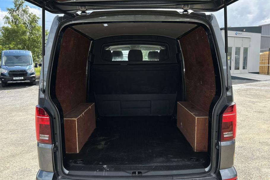 Volkswagen Transporter Highline Grey #6