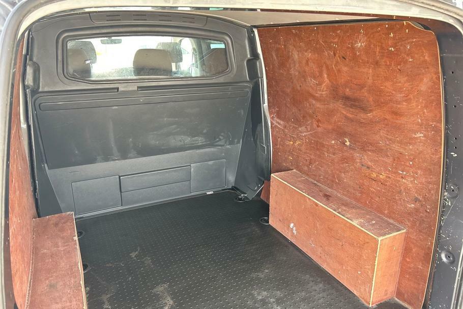 Volkswagen Transporter Highline Grey #4