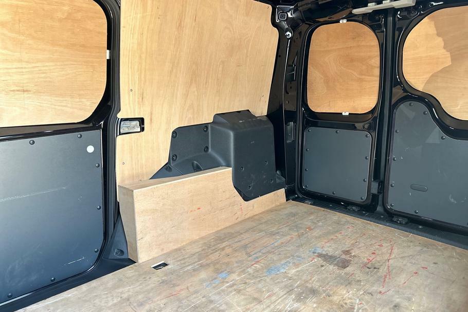 Ford Transit Connect Limited WN75FXO Black #4