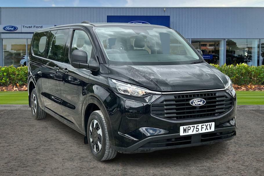 Ford Transit Custom 340 L2 Fwd 2.5 Phev 232Ps H1 Kombi Trend 9 Black