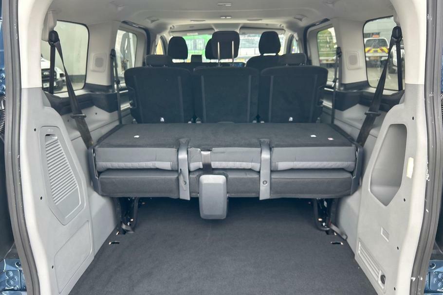 Ford Transit Custom 340 L1 Fwd 2.5 Phev 232Ps H1 Kombi Limited Blue #4