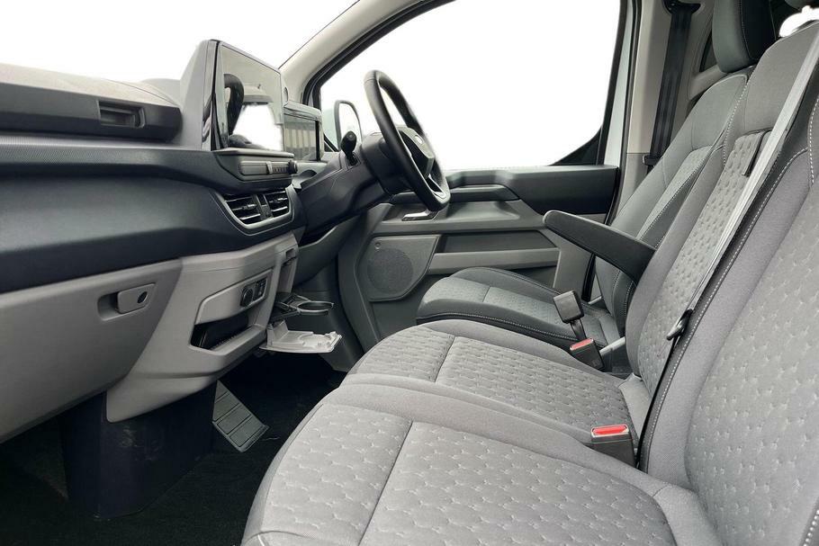 Ford Transit Custom 320 Limited L1 Swb Fwd 2.0 Ecoblue 136Ps Low Roof #9