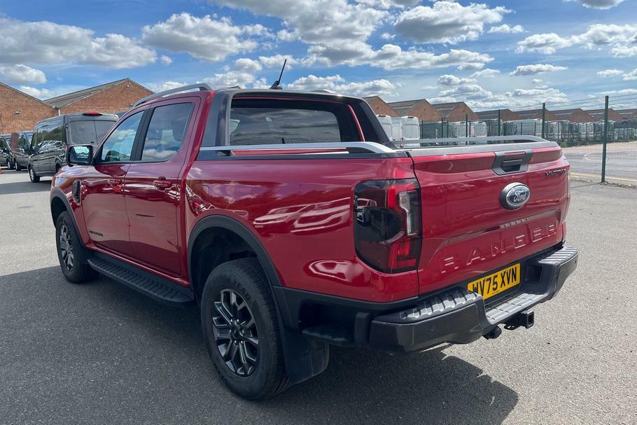 Ford Ranger Wildtrak 2.0 Ecoblue 205Ps 4X4 Double Cab Pic WV75XVN Red #2