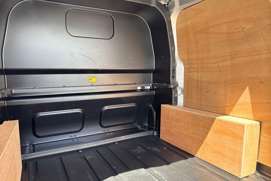 Ford Transit Custom 320 Limited L1 Swb Double Cab In Van Fwd 2.0 Ecobl YS75LTJ Silver #4