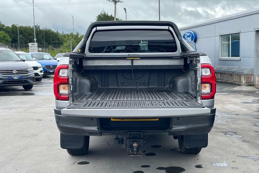 Toyota HILUX Gr Sport 2.8 D-4d Euro 6 204Ps 4X4 Double Cab Silver #6