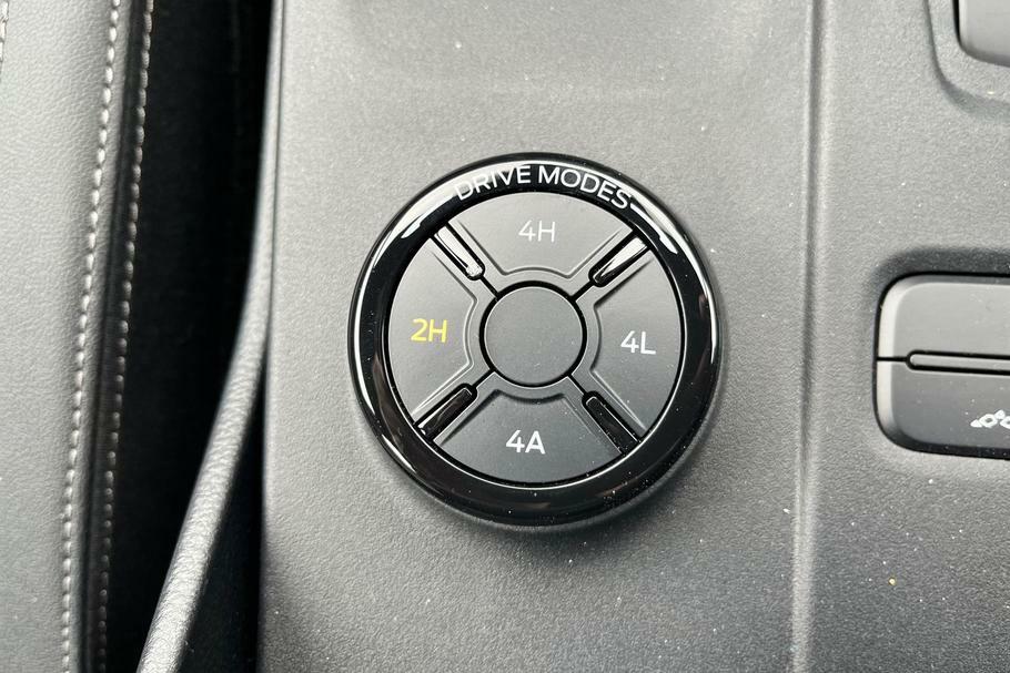 Ford Ranger D3 136 R Design Lux Geartronic Black #23