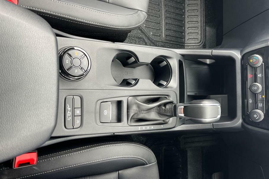 Ford Ranger D3 136 R Design Lux Geartronic Black #22
