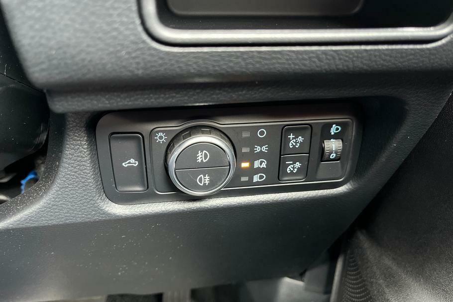 Ford Ranger D3 136 R Design Lux Geartronic Black #27