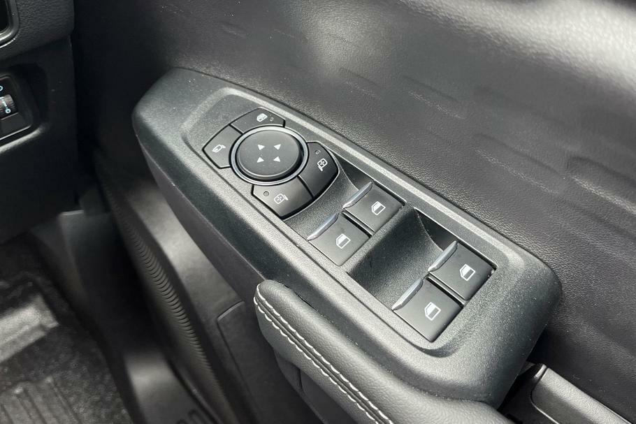 Ford Ranger D3 136 R Design Lux Geartronic Black #30