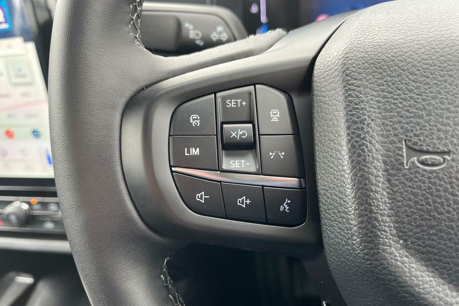 Ford Ranger D3 136 R Design Lux Geartronic Black #25