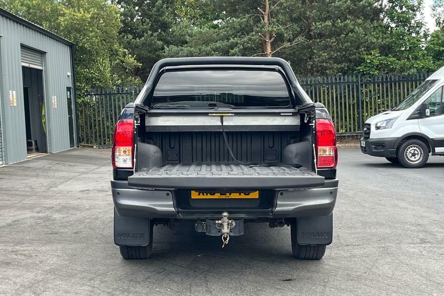 Toyota HILUX Invincible X 2.4 D-4d 4X4 Double Cab Pick Up Black #6