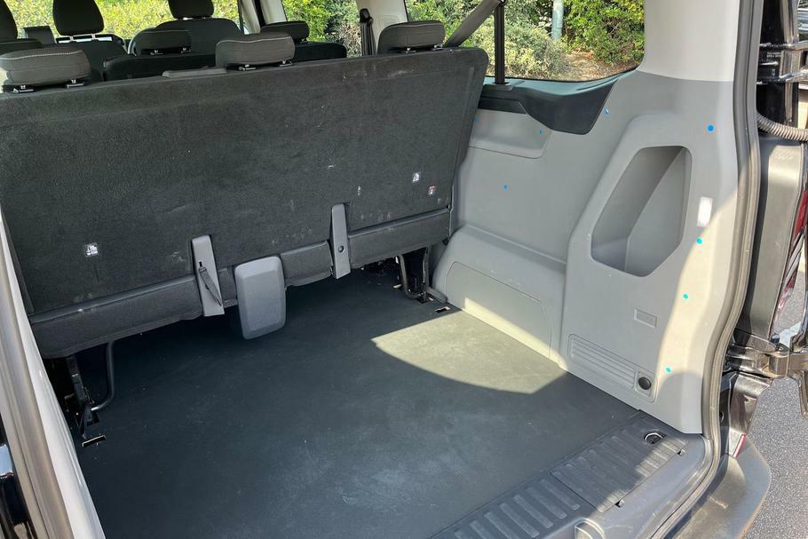Ford Transit Custom 340 Trend L2 Lwb 9 Seat Kombi Fwd 2.5 Phev 23 Black #4