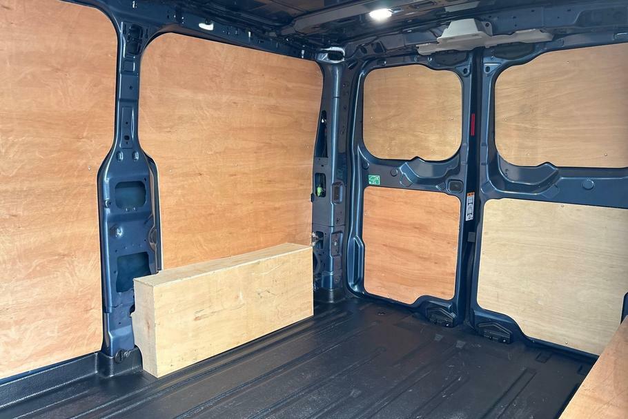 Ford Transit Custom 280 Limited L1 Swb Fwd 2.0 Ecoblue 136Ps Low Blue #4