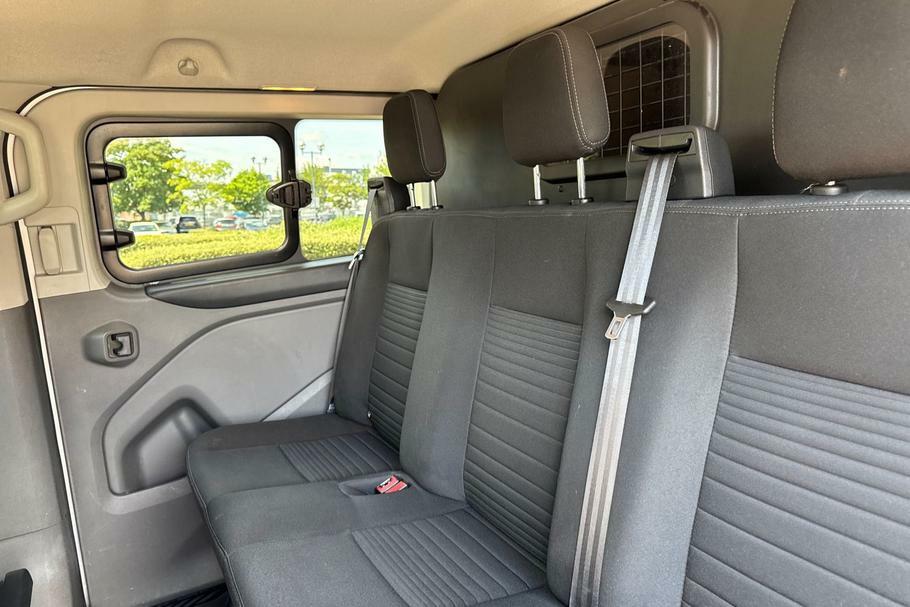 Ford Transit Custom 300 Limited L1 Swb Double Cab In Van 2.0 Ecoblue 1 Silver #4