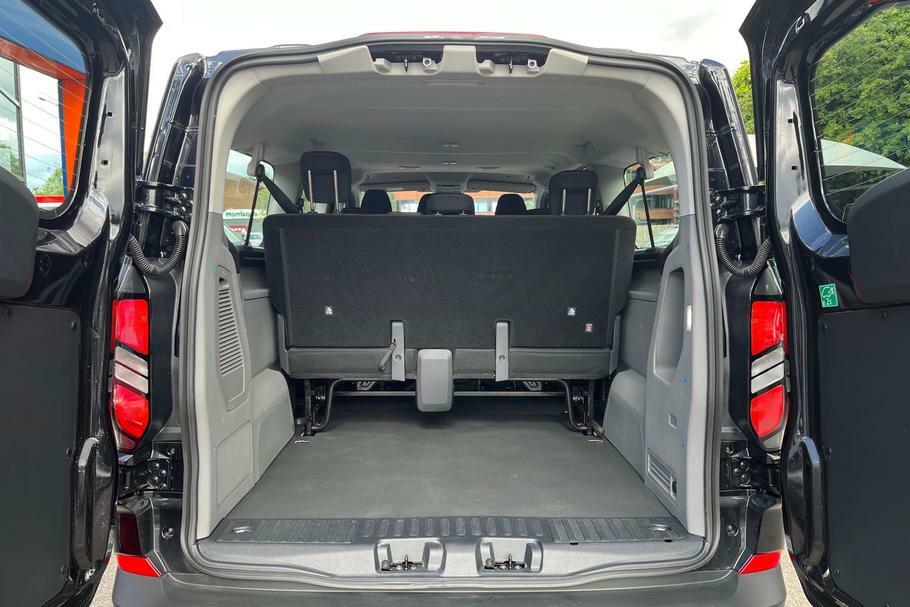 Ford Transit Custom 340 Trend L2 Lwb 9 Seat Kombi Fwd 2.5 Phev 23 Black #6