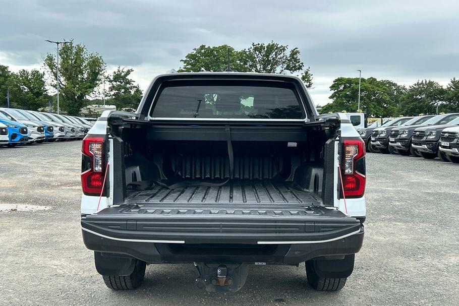 Ford Ranger Wildtrak White #6