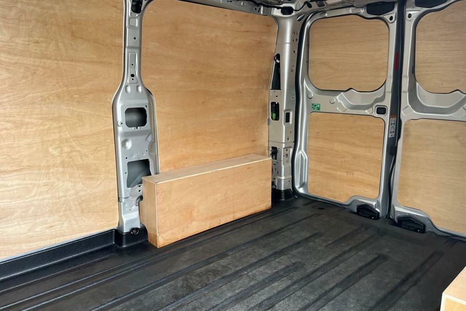 Ford Transit Custom 280 Limited L1 Swb Fwd 2.0 Ecoblue 136Ps Silver #4