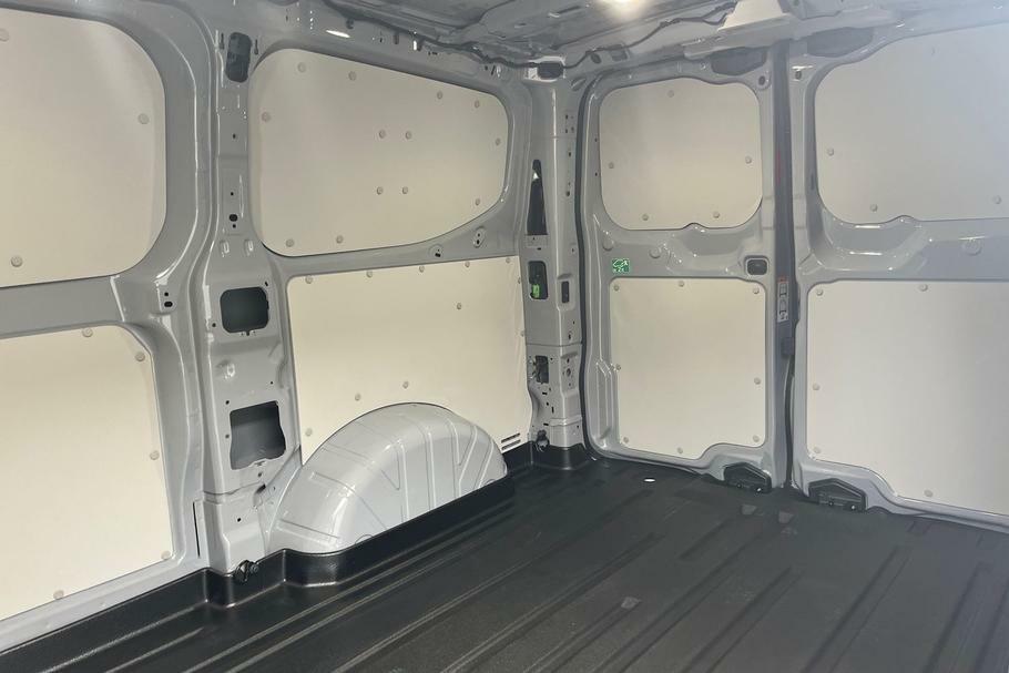 Ford Transit Custom 320 Sport L1 Swb Fwd 2.0 Ecoblue 150Ps Low Roof Grey #4