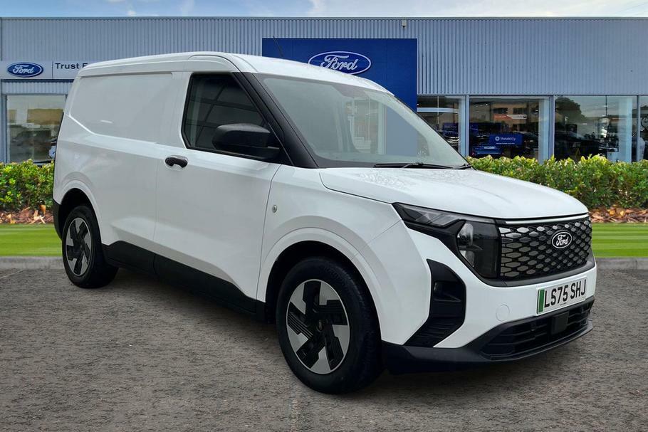Ford Transit Courier Trend 43Kwh 136Ps White