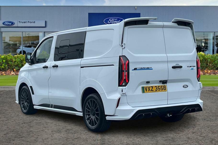 Ford Transit Custom 320 Msrt L1 Swb Double Cab In Van Rwd 210Kw 6 VXZ3558 White #2