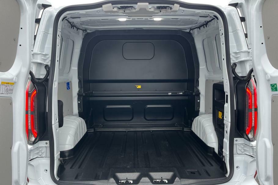 Ford Transit Custom 320 Msrt L1 Swb Double Cab In Van Rwd 210Kw 6 VXZ3558 White #4