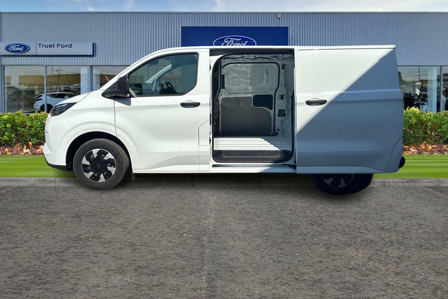 Ford Transit Custom 320 Trend L1 Swb Rwd 100Kw 65Kwh Low Roof White #5