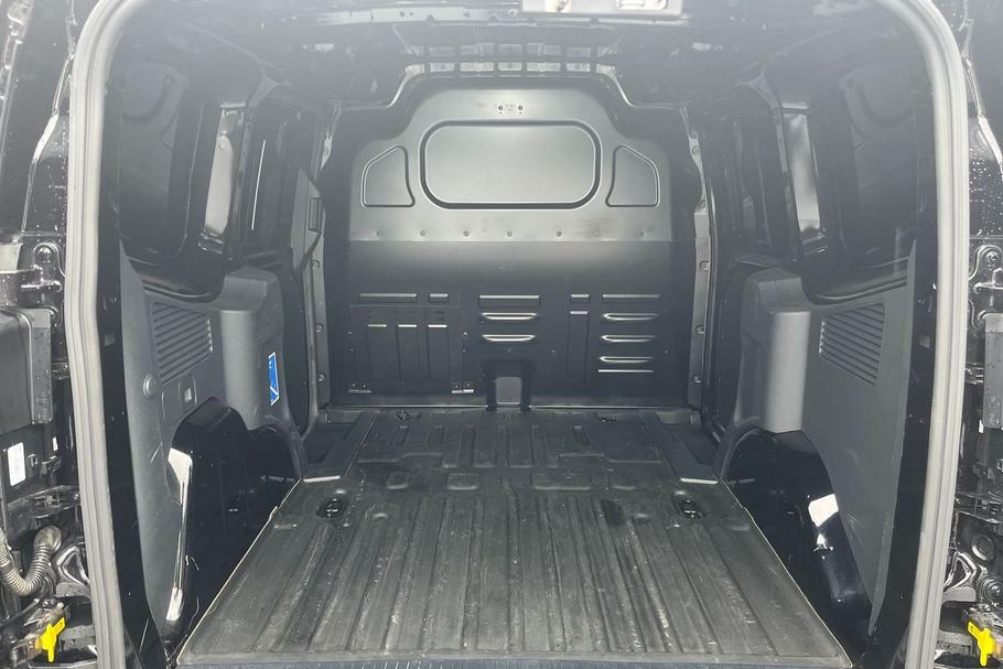 Ford Transit Courier Trend 43Kwh 136Ps Black #4