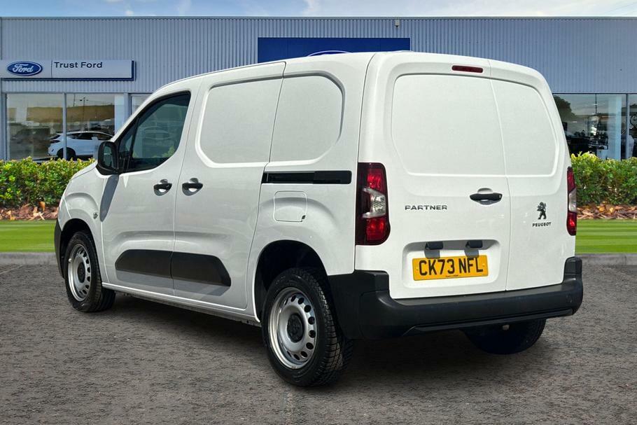 Peugeot Partner 1000 1.5 Bluehdi 100 Professional Premium CK73NFL White #2