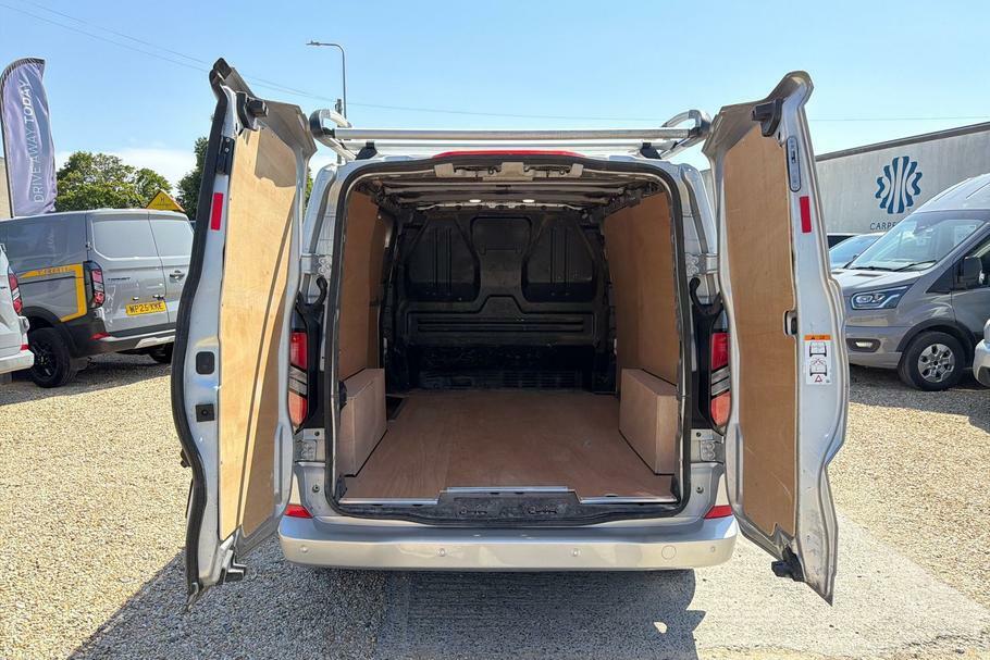Ford Transit Custom 300 Limited L1 Swb Fwd 2.0 Ecoblue 136Ps Low Roof Silver #6