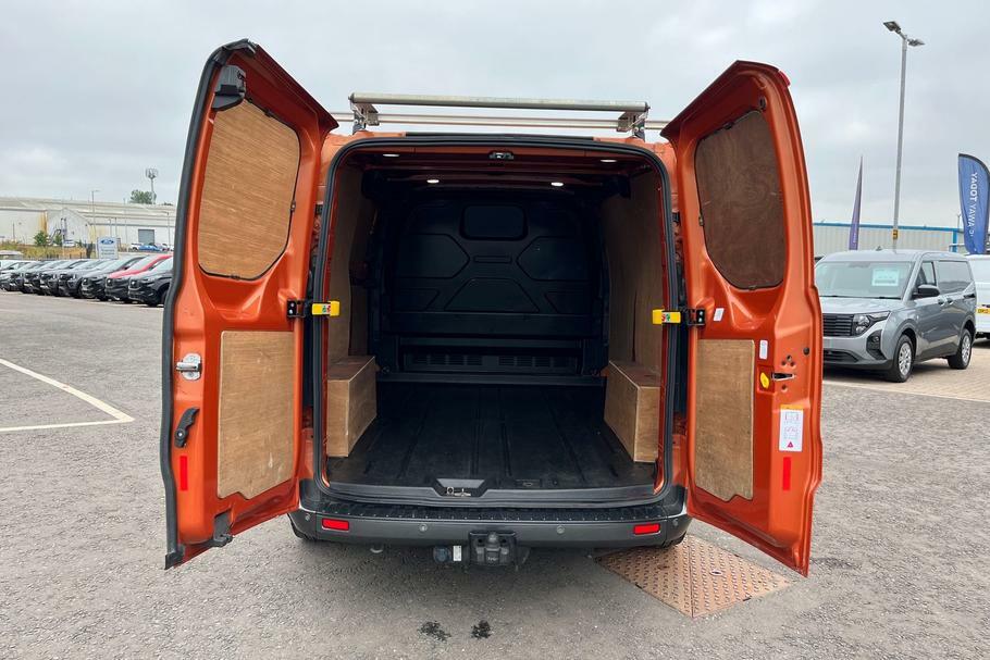 Ford Transit Custom 300 Active L1 Swb Fwd 2.0 Ecoblue 170Ps Low R SD71GZG Orange #5