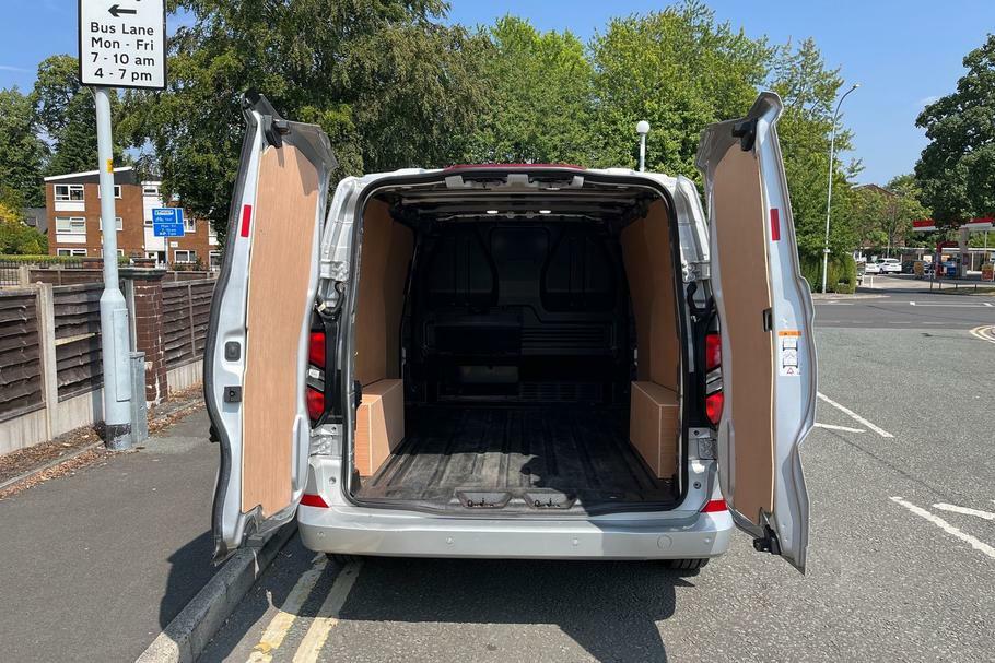 Ford Transit Custom 2.5 320 Duratec 11.8Kwh Limited Panel Van Petr Silver #6