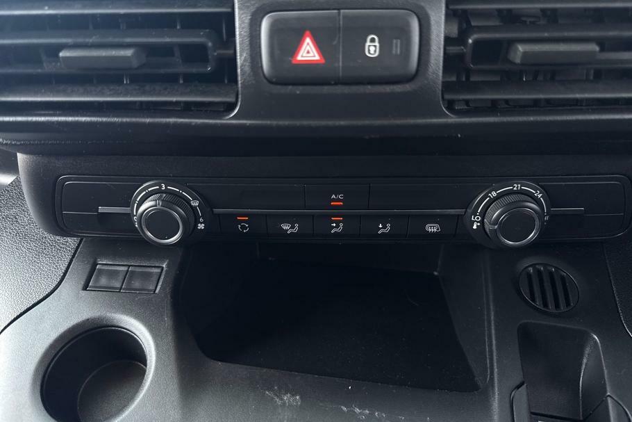 Citroen Berlingo Mpv White #27