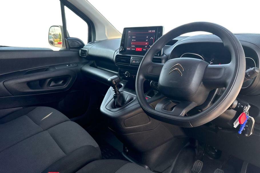 Citroen Berlingo Mpv White #14