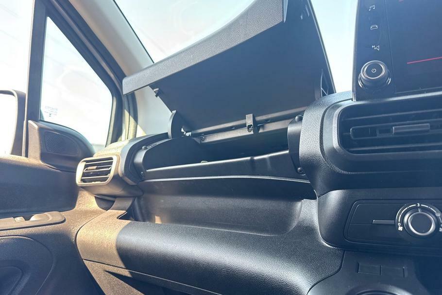 Citroen Berlingo Mpv White #33
