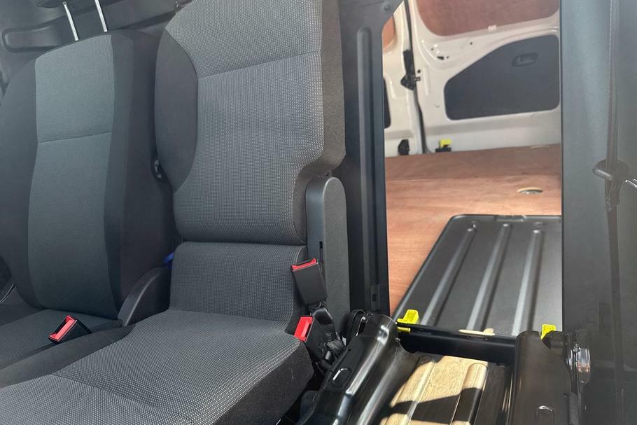 Citroen Berlingo Mpv White #9