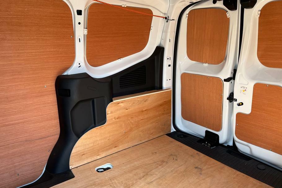 Ford Transit Courier 1.0 Ecoboost 125Ps Limited White #4
