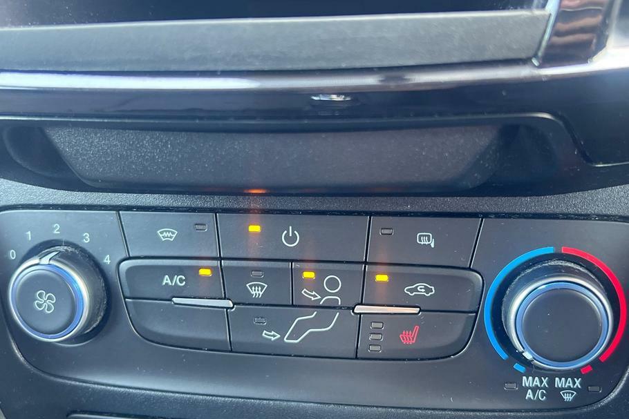 Ford Transit Connect Connect 1.5 250 Ecoblue Limited L2 Lwb Only 20,9 Silver #18
