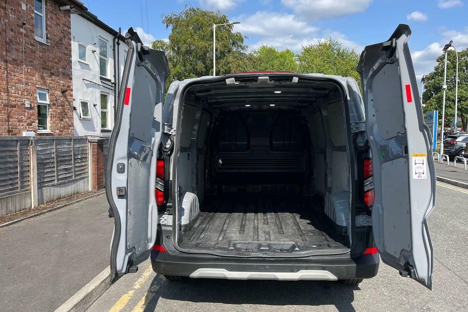Ford Transit Custom 320 L2 Fwd 2.0 Ecoblue 136Ps H1 Trail Grey #6