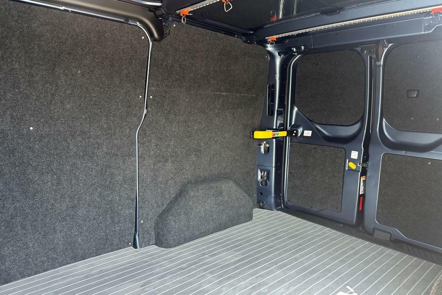 Ford Transit Custom 300 L1 Fwd 2.0 Ecoblue 170Ps Low Roof Active Blue #4